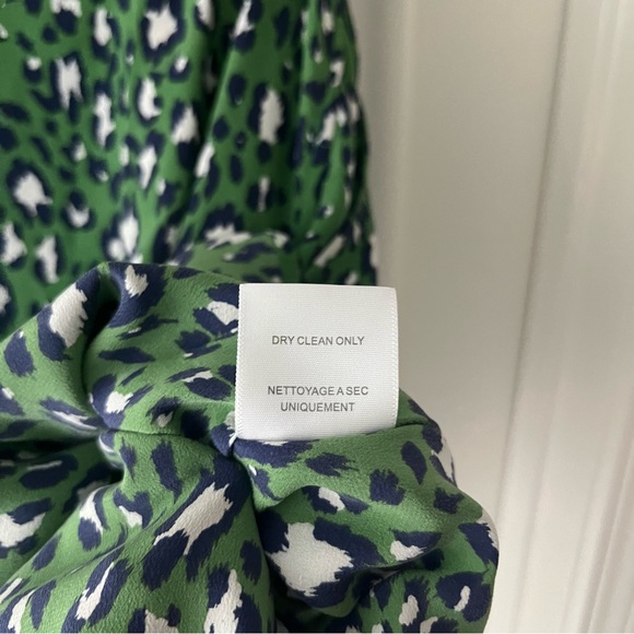 Joie Silk Cheetah Print Green Tank Top - Picture 5 of 5